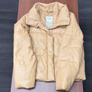 Abercrombie & Fitch Beige Mini Puffer